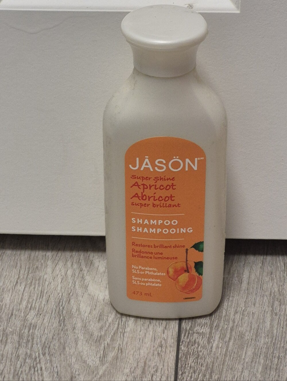Jason Shampoo Moisturizing Apricot Super Shine- 473ml. *lid Is Cracked*